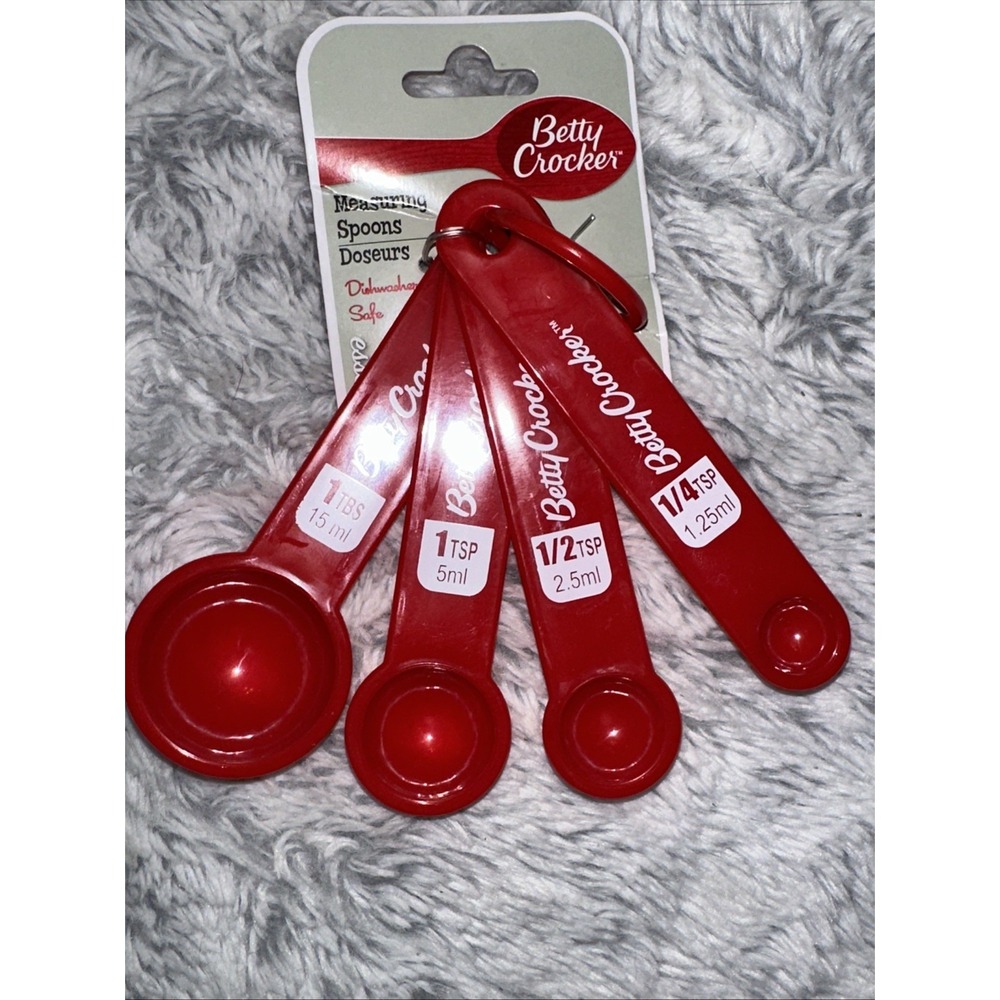 Betty Crocker Red Plastic Measuring Spoons Set 4 Piece Dishwasher Safe New